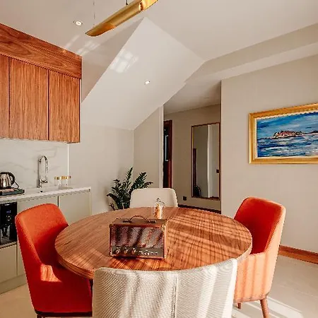 Ananti Resort, Residences & Beach Club 5* Budva